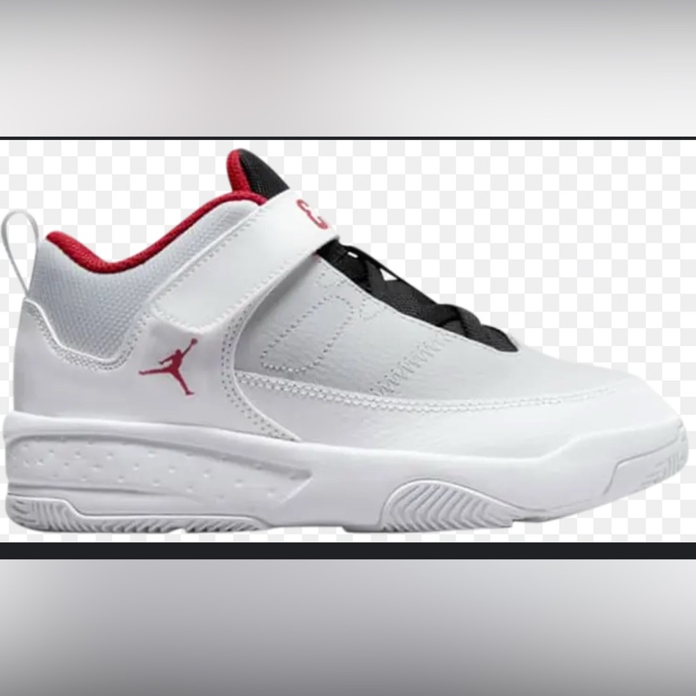Kids' Jordan max aura